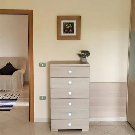Bellissima Casa Al Mare Con Vista Mozzafiato Apartmán Golem (Tirana)